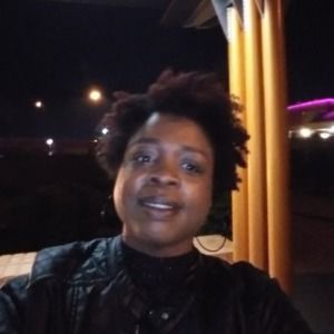 Meet your Posher, Catherine